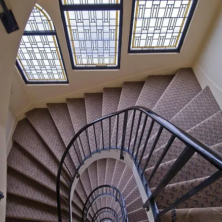 Hotel Nh Gare De L'est 4*