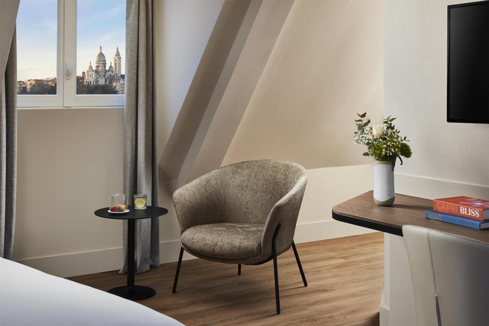 Nh Gare De L'est Hotel Paris