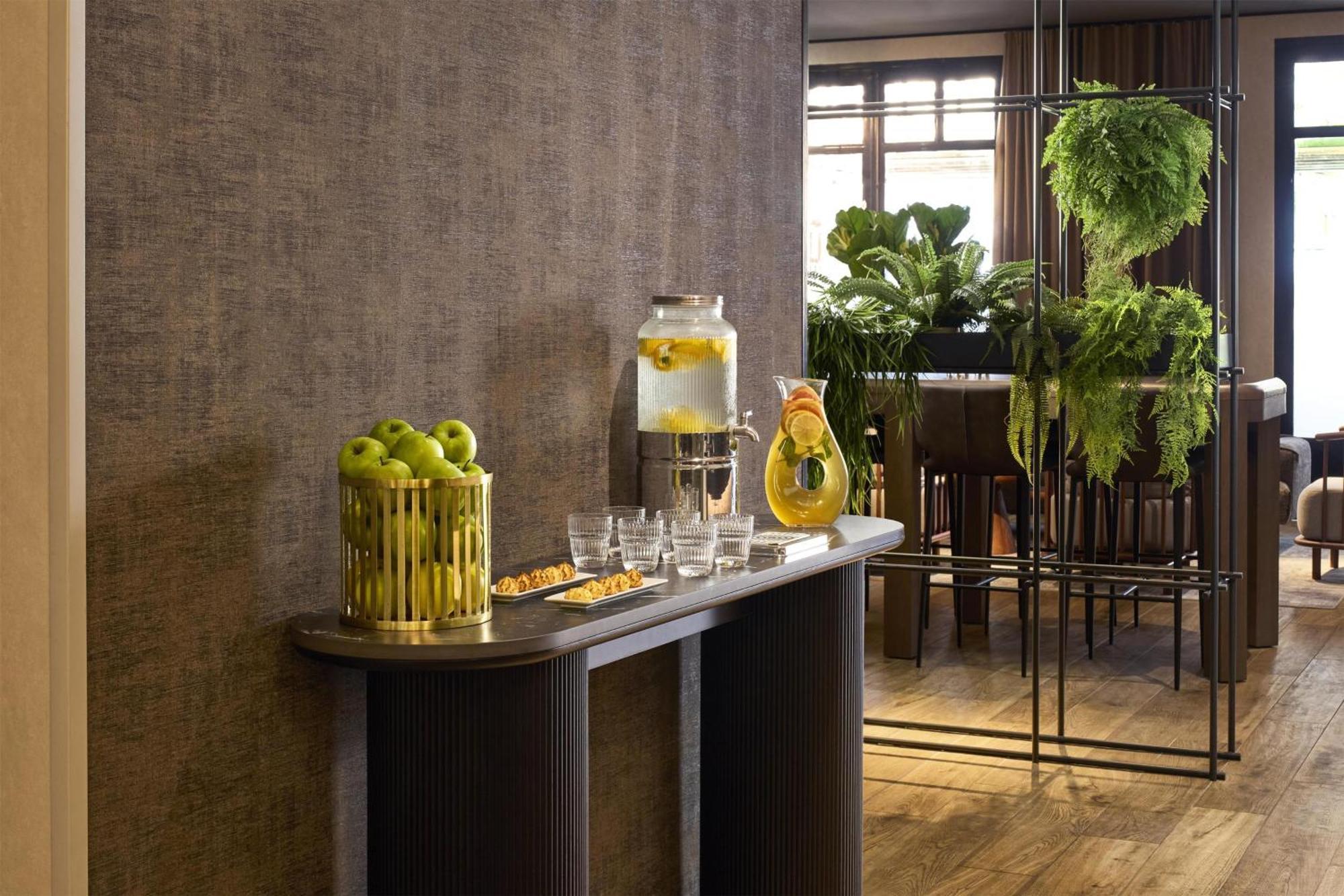 Nh Gare De L'est Hotel Paris