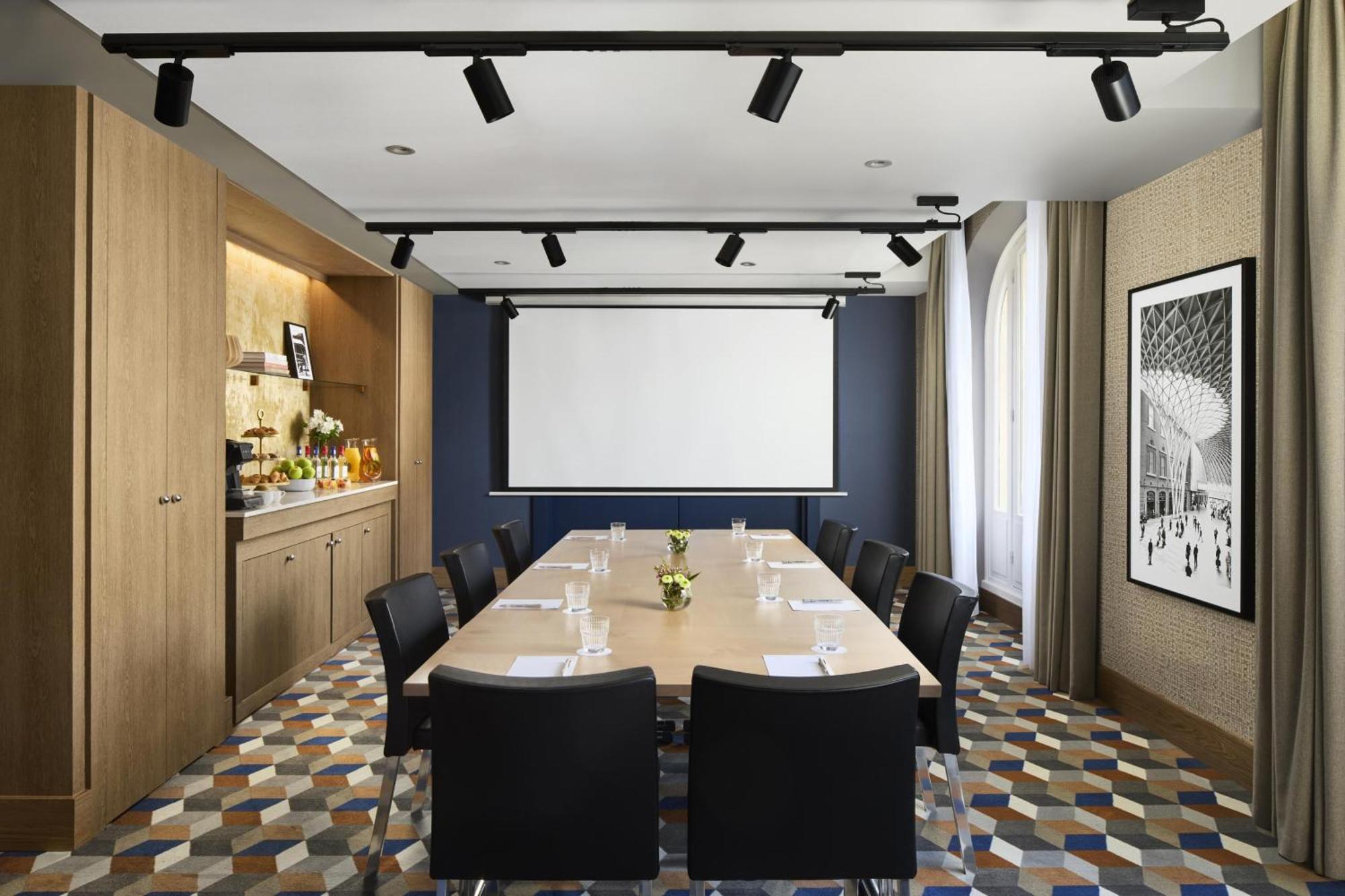 Nh Gare De L'est Paris