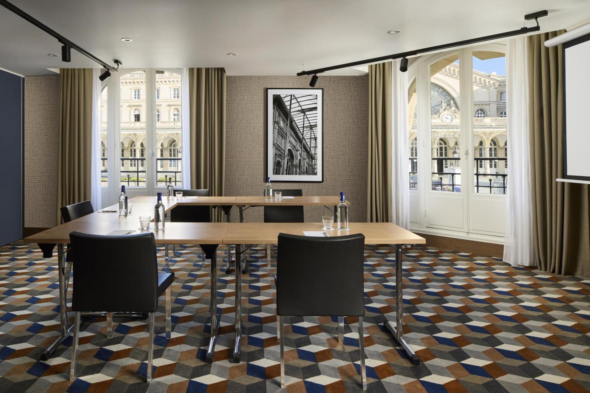 Nh Gare De L'est Paris