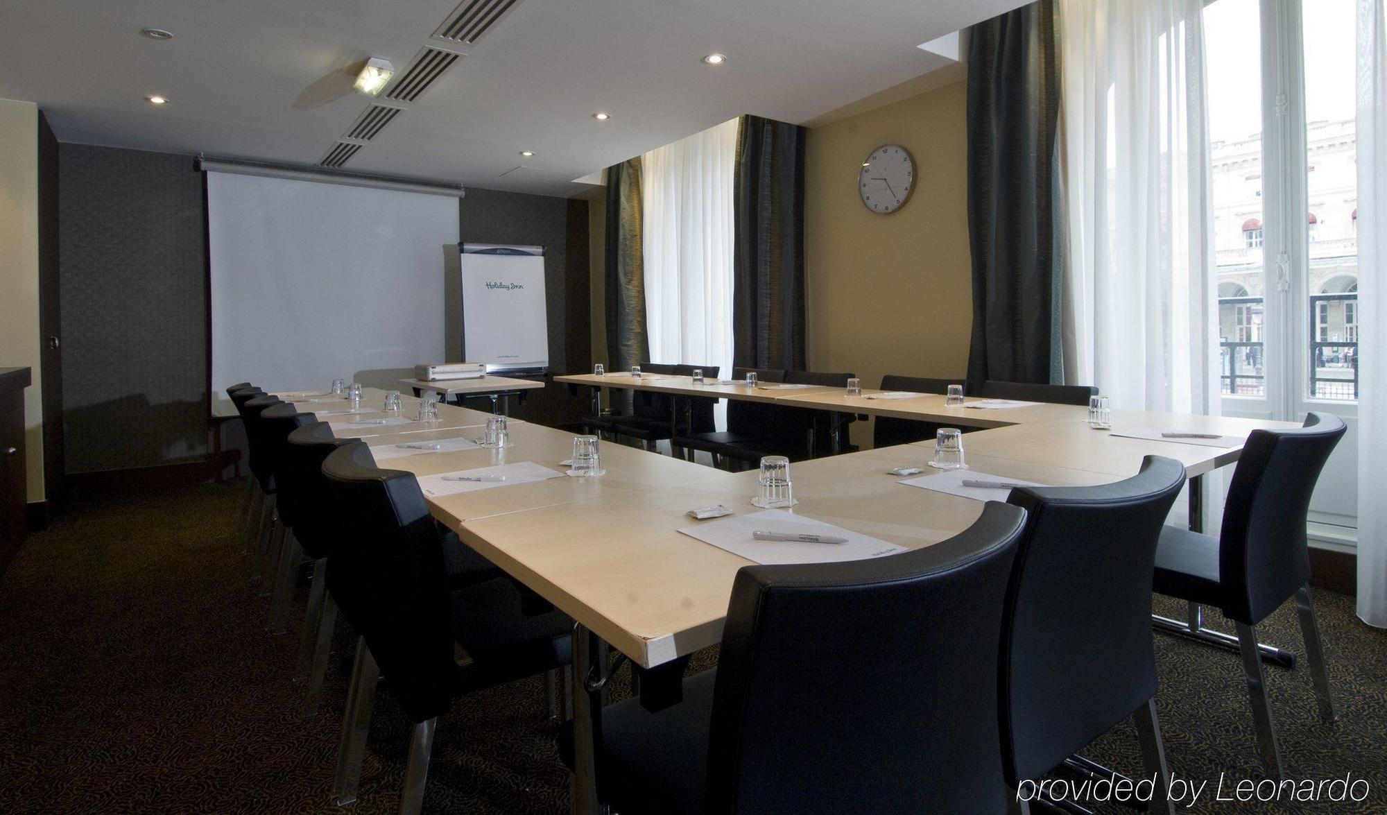 Nh Gare De L'est Hotel