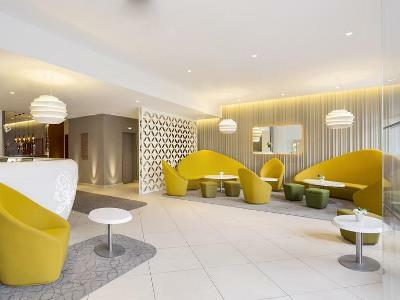 Nh Gare De L'est Hotel